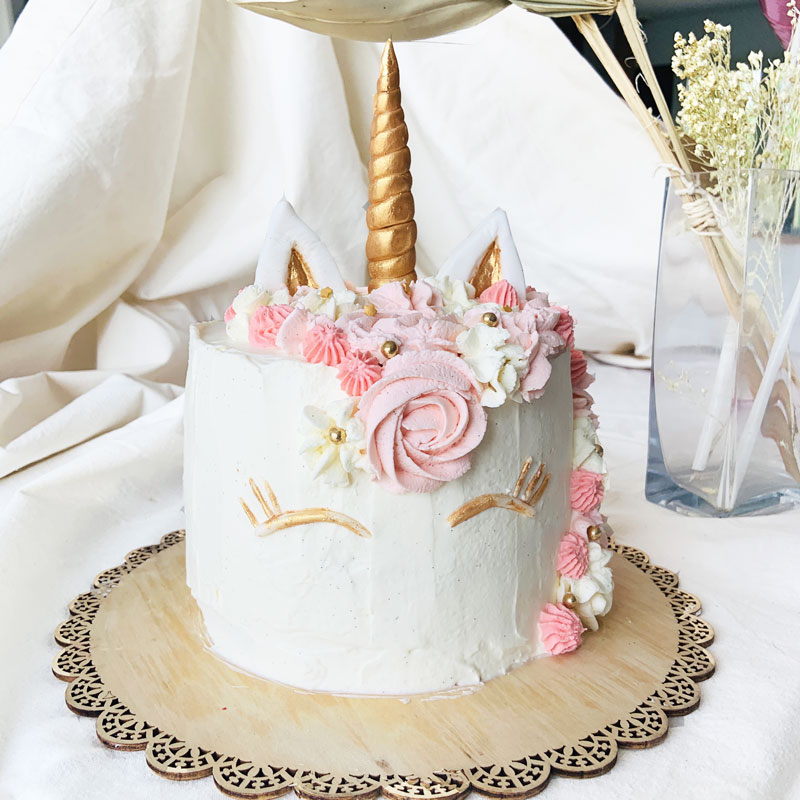 layer cake licorne façon fraisier